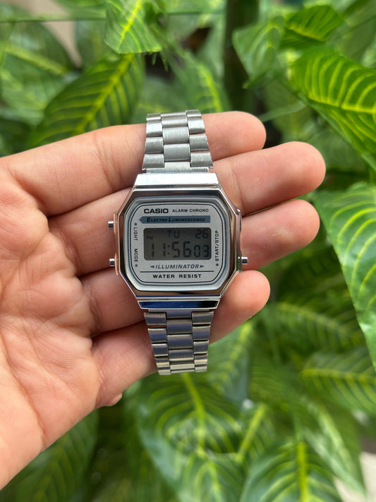 Casio vintage silver