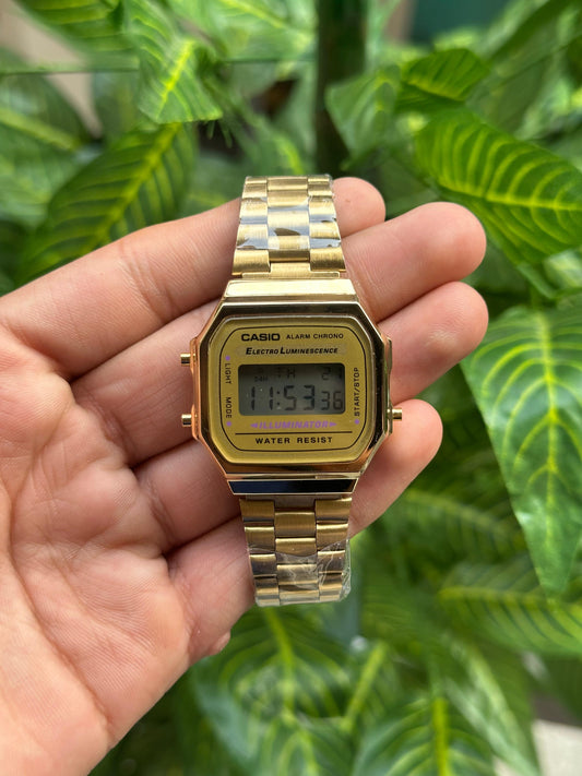 Casio vintage  gold