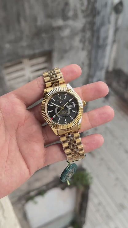 Role_x Sky-Dweller Gold Black Dial Watch