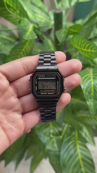 Casio vintage black