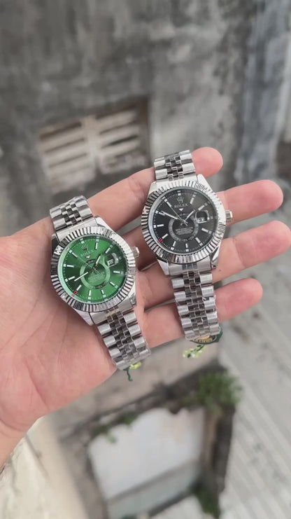 Role_x Sky-Dweller Silver Black Dial Watch